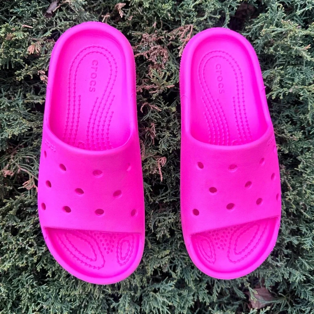 Crocs‎ Classic Slide V2 Little Kids Sandals Size J2 Pink